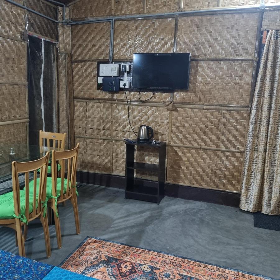 Alohi The Terrace Homestay Tezpur Ngoại thất bức ảnh