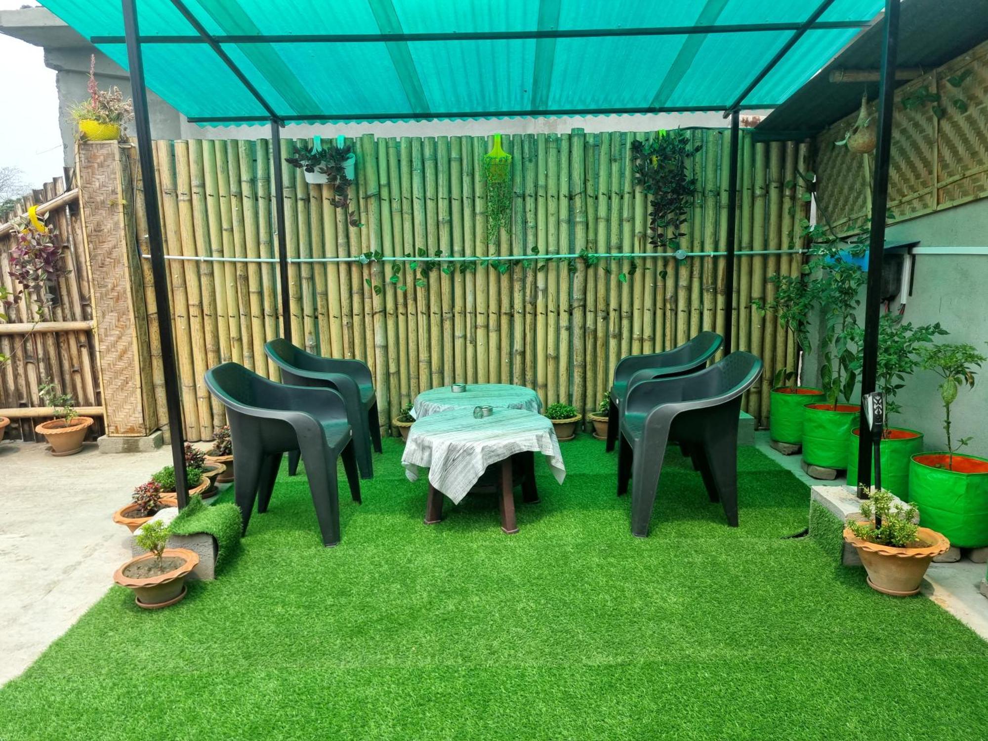 Alohi The Terrace Homestay Tezpur Ngoại thất bức ảnh